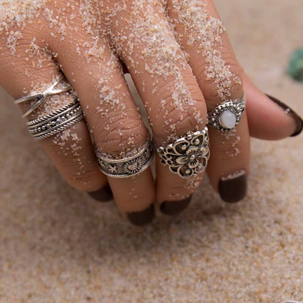 5 Piece Midi Ring Set Gold Tone Stackable Boho Rings - Picture 3 of 4